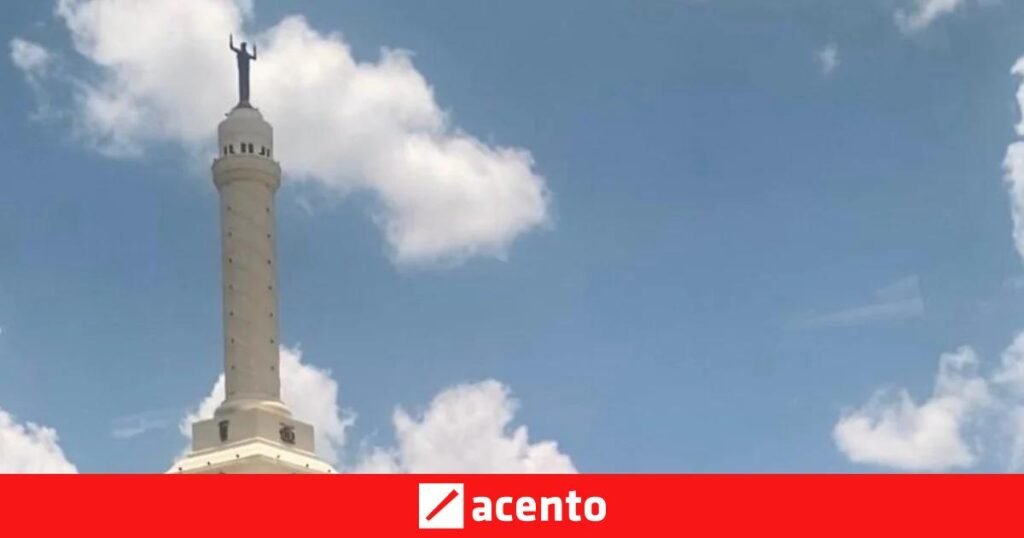 La falta de registros sobre la literatura de Santiago deja al descubierto una deuda con la memoria cultural