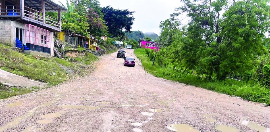 Daños en la carretera Tenares-Gaspar Hernández disparan pérdidas y reclamos de intervención