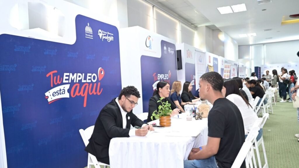 Gobierno exhibe alza de cotizantes, pero el debate se traslada a la calidad y el alcance real del empleo formal