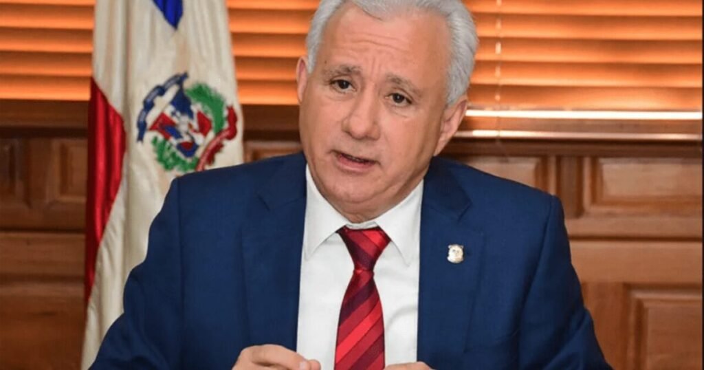 Senador Antonio Tavares Guzmán se independiza y cuestiona el rumbo del PRM y del Gobierno