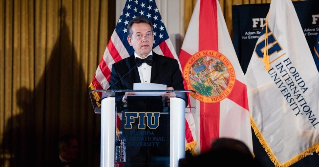 Abinader recibe en FIU el Champion of Freedom Award y el acto vuelve a poner foco en su proyección internacional