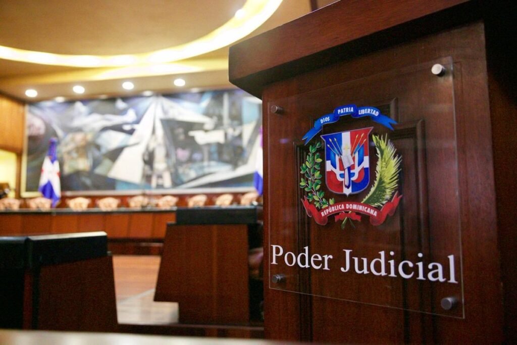 El Poder Judicial acuerda alzas salariales y queda bajo mayor presión por la gestión interna