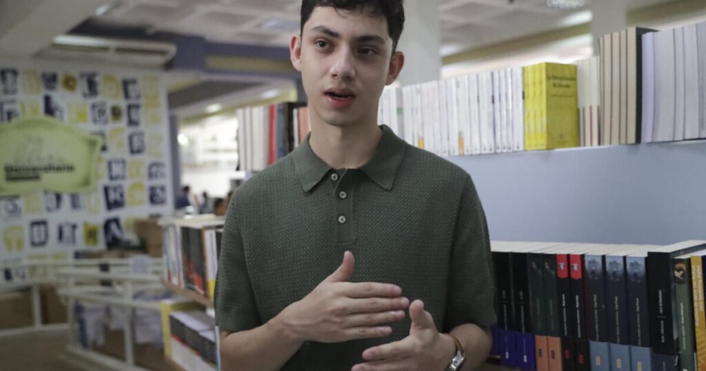 La desconfianza de los jóvenes desnuda el desgaste político en Honduras