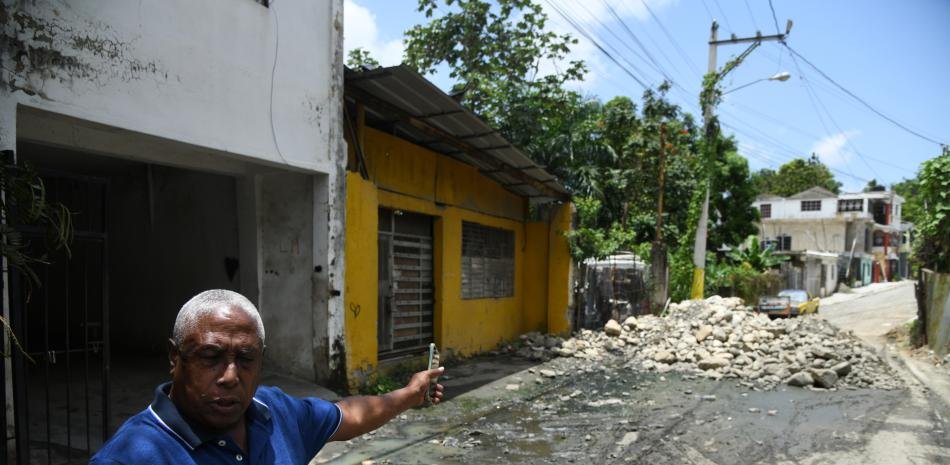 Los Alcarrizos mantiene sin respuesta las quejas por abandono e inseguridad