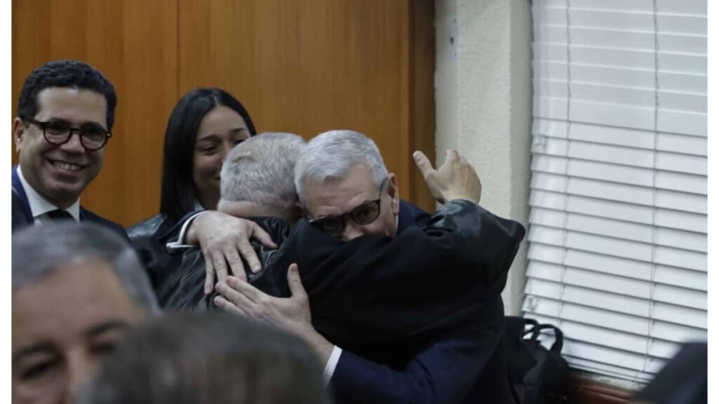 Expediente de exfuncionarios va a juicio con 35 acusados, mientras cinco quedan fuera por falta de pruebas