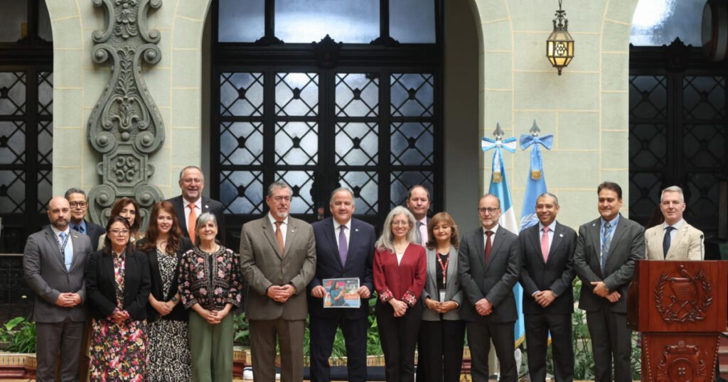 La ONU cuestiona los resultados en Guatemala: la pobreza se mantiene en 56 % tras cinco años y US$923 millones
