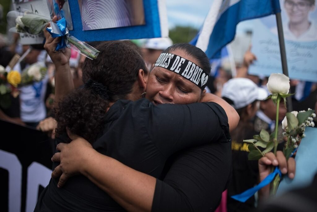 Exiliados nicaragüenses reiteran en Costa Rica el reclamo de justicia por la ‘Masacre del Día de las Madres’