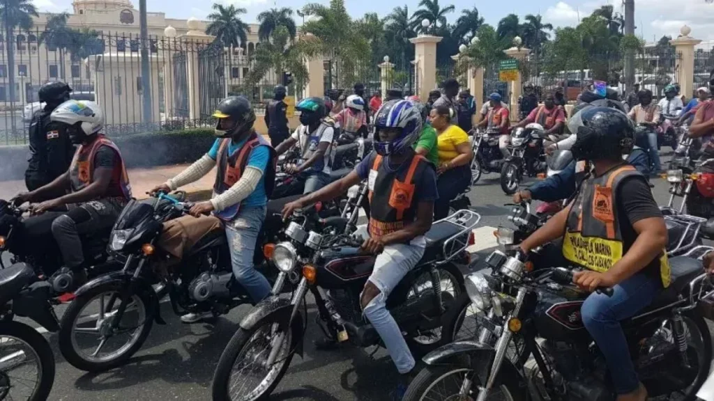 Digesett intensifica operativos en vías del Gran Santo Domingo ante el desorden vial