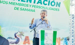 Leonel denuncia presiones contra ciudadanos de Samaná antes de actividad de la Fuerza del Pueblo