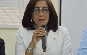 Premio de MEDICOOP vuelve a poner el foco sobre la vulnerabilidad de los médicos residentes
