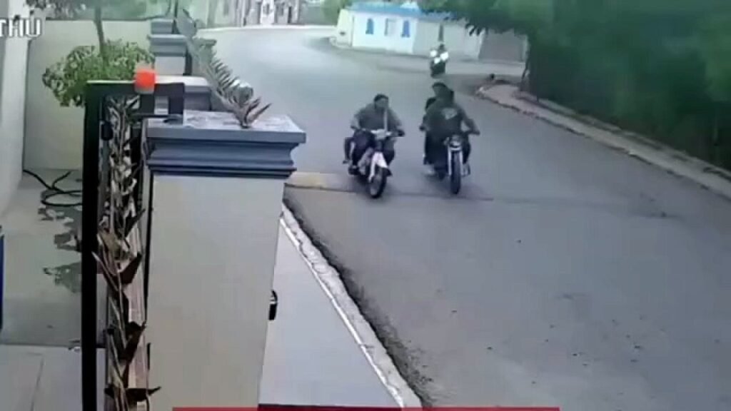 Asalto a plena vista contra mujer con una niña activa alerta de seguridad en Esperanza