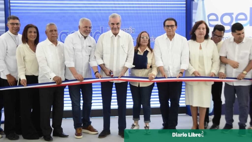 Abinader inaugura en Santiago la carretera Carrizal–La Piedra–La Guázuma con una inversión superior a RD$362 millones