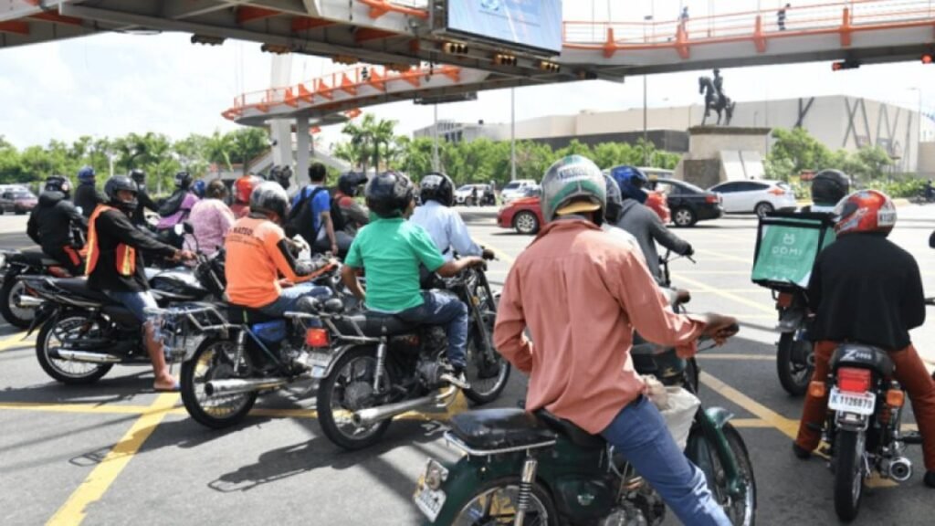 Motoristas, operativos y datos que no logran cambiar la calle