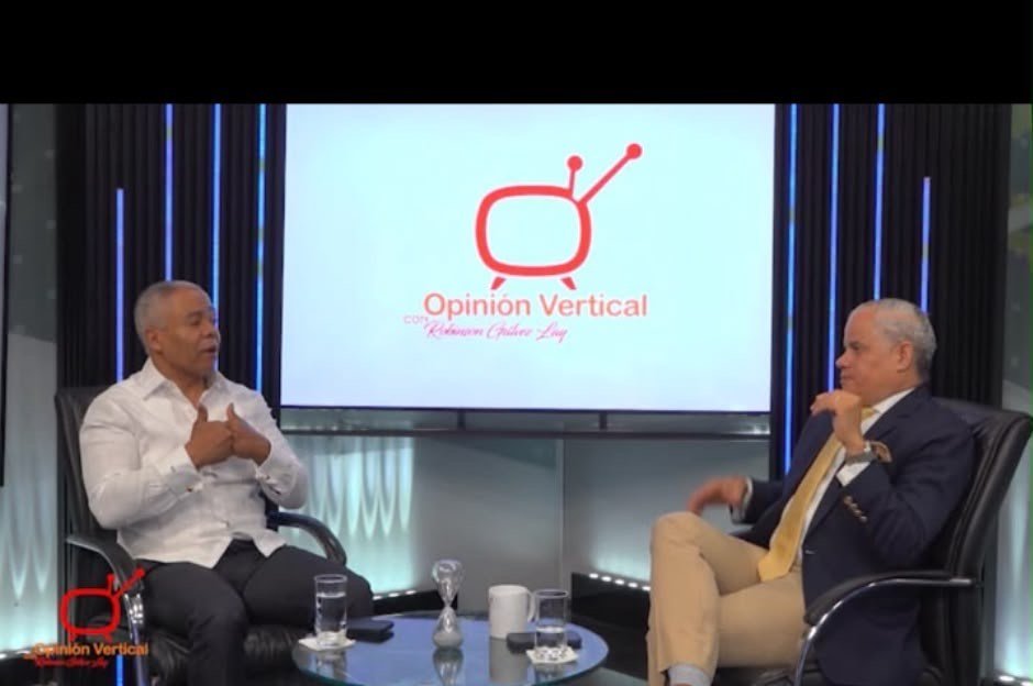 Francisco Fernández fundamenta su opción al Senado en recorridos y labores sociales en Santo Domingo