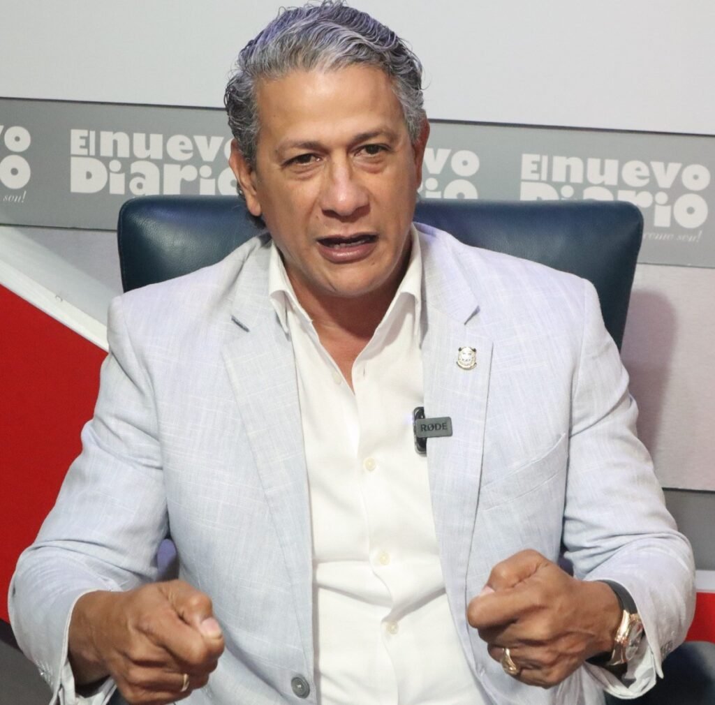 Robinson Díaz destaca el auge de Santiago y señala la movilidad como su gran reto