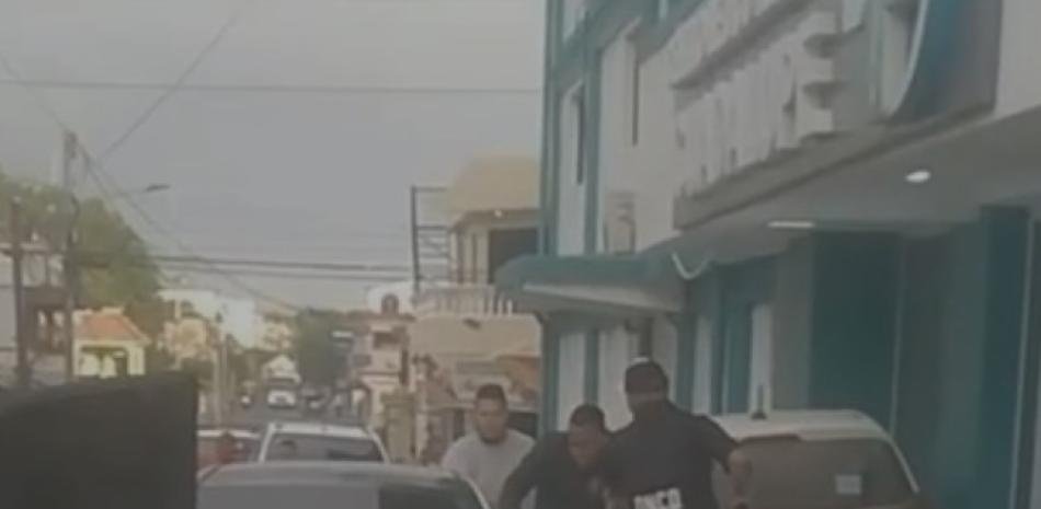 Arrestan en Cotuí a dominicano pedido por Estados Unidos y se mantiene la atención sobre la vigilancia institucional