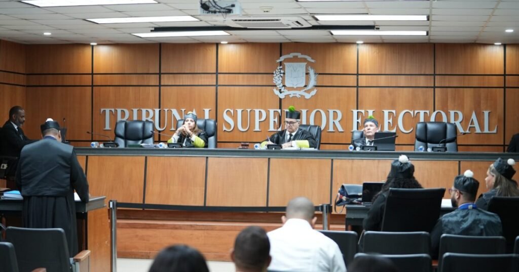 TSE reserva fallo sobre impugnación a la resolución de la JCE que regula encuestas electorales