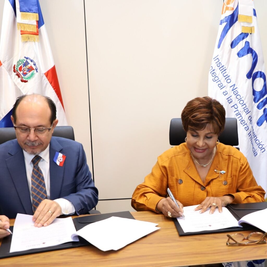 INAIPI firma acuerdo académico con Albizu y mantiene la presión sobre la calidad de la atención infantil