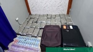 Operativo en La Romana termina con 69 paquetes ocupados en la Autovía del Coral