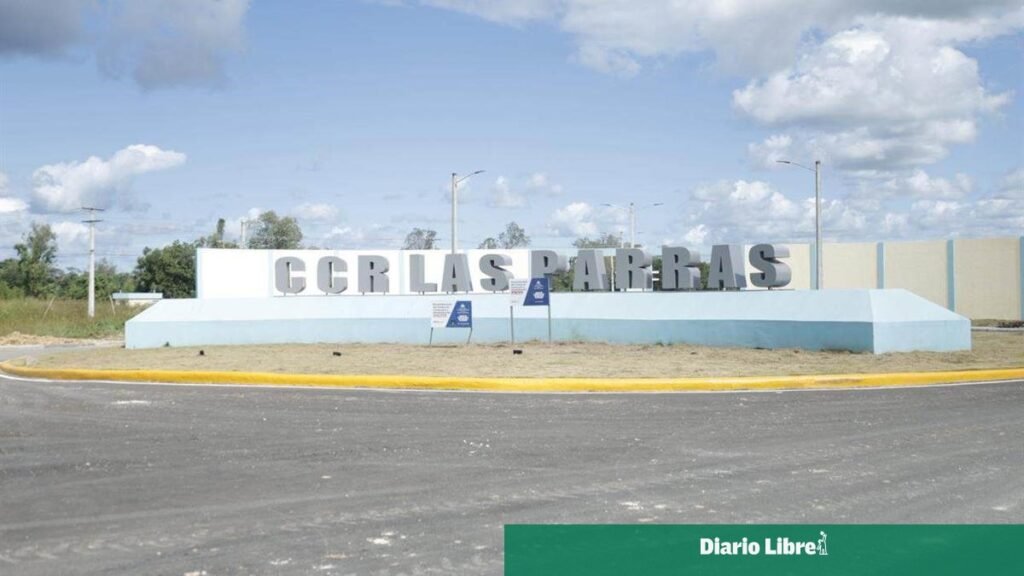 Ordenan prisión preventiva a tres hombres por sustraer medidores de Edeeste en Santo Domingo Este