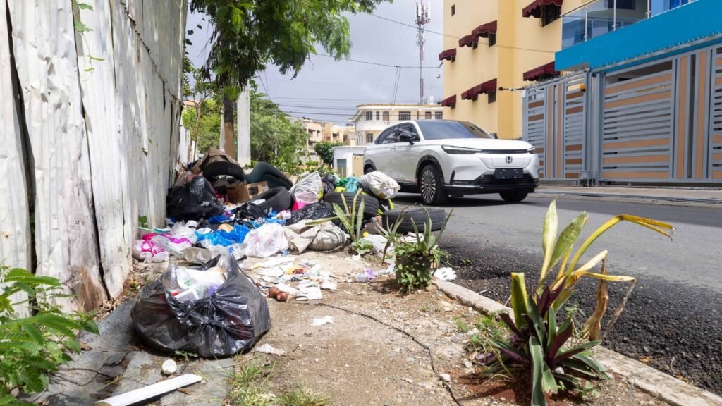 Vecinos de Santo Domingo Este denuncian nuevos vertederos improvisados y fallas en la recolección