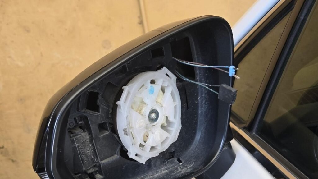 Gobierno destaca caída de robos mientras continúa investigación por muerte a manos de un agente en La Vega