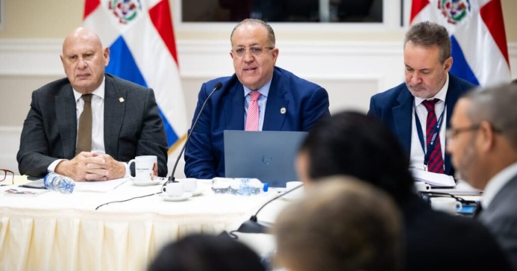 Congreso examina proyecto anticrisis mientras Hacienda promete que la carga caerá sobre el 1 % más rico