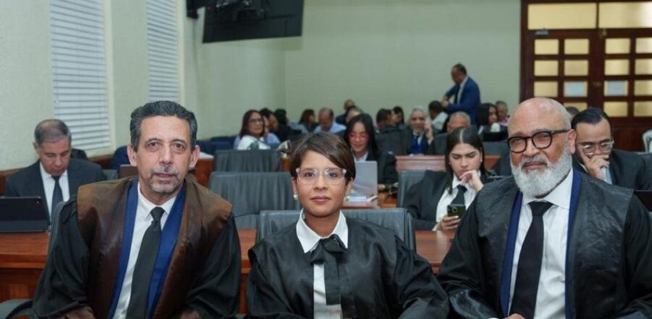La defensa de Peralta destaca que el fallo de no ha lugar cuestiona la solidez del expediente del Caso Calamar
