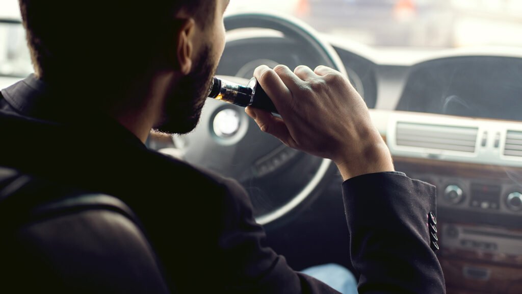 El vapeo altera miles de genes en la boca y su efecto varía según dispositivo, sabor y consumo