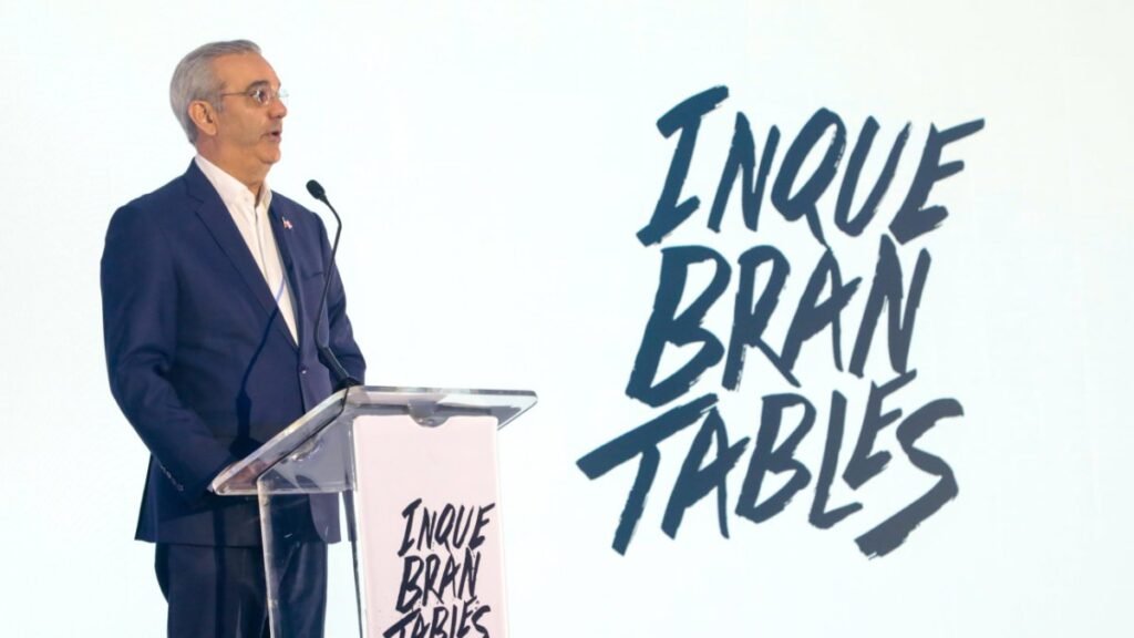 Abinader presenta “Inquebrantables” y pone el foco en la juventud, con recursos recuperados para financiar la campaña