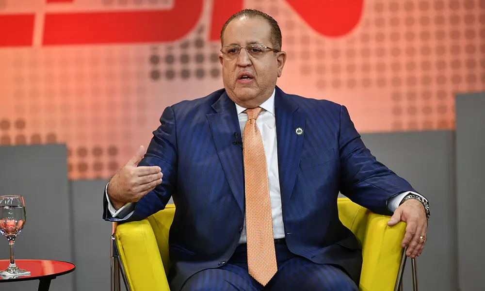 Magín Díaz admite que la ley anticrisis no resuelve el fondo de las finanzas públicas