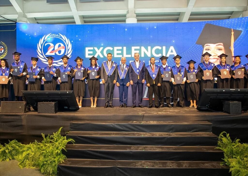 Abinader encabeza acto del ITLA mientras el Gobierno centra el mensaje en expansión y becas