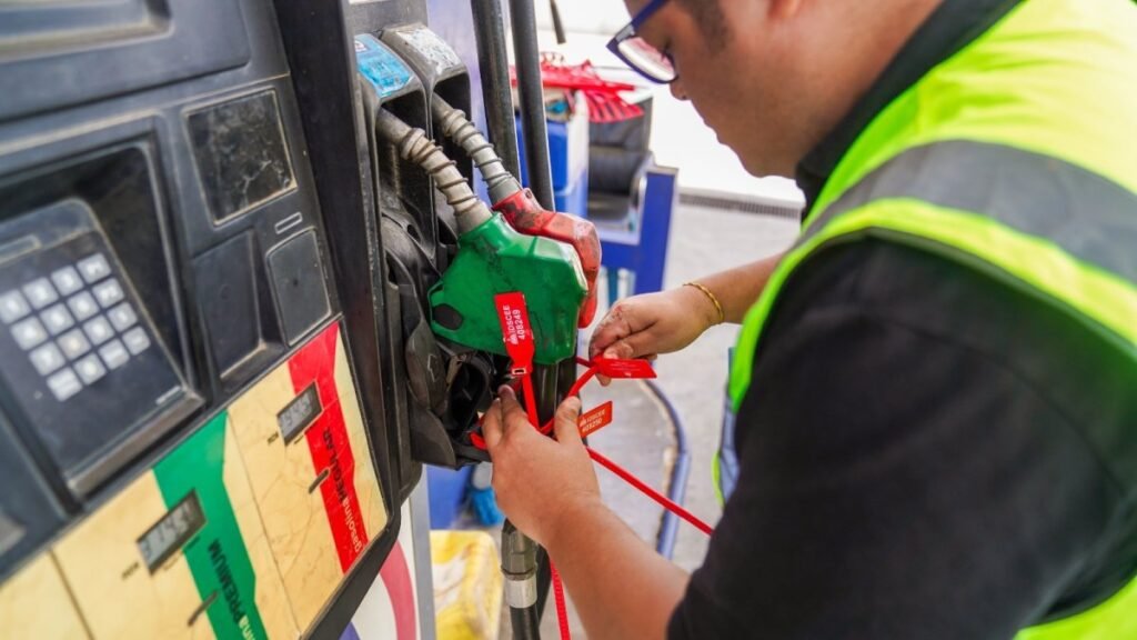 Gobierno vincula las alzas de los combustibles a la crisis internacional por la guerra en Medio Oriente
