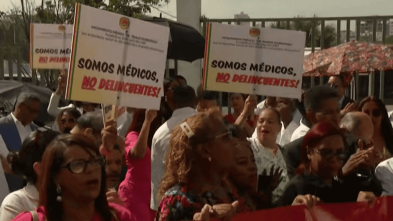 El CMD cuestiona ante el Constitucional varios artículos del nuevo Código Penal por su efecto sobre la medicina