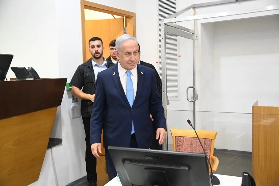 Netanyahu carga contra la Fiscalía al cerrar su testimonio en el juicio por corrupción