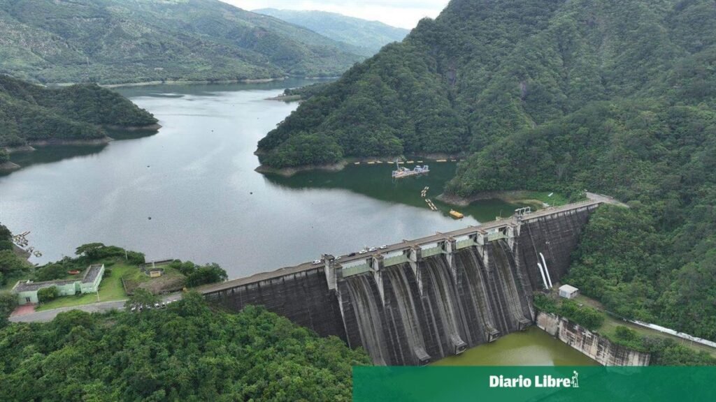 Trasvase reaviva viejas promesas inconclusas sobre el agua en Santo Domingo