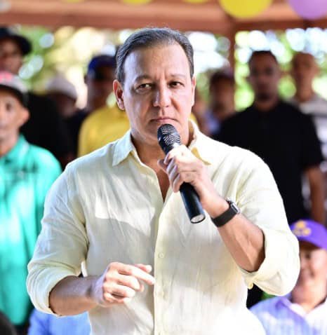 Abel Martínez critica la búsqueda oficial de hasta RD$50 mil millones y pide apretarse el cinturón en el Estado