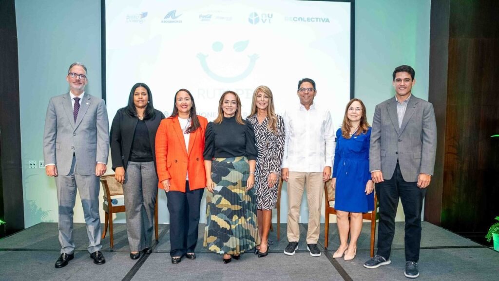 Hoteles recuperan 14,500 libras de PET en Santo Domingo y exponen que el reciclaje sigue descansando en esfuerzos aislados
