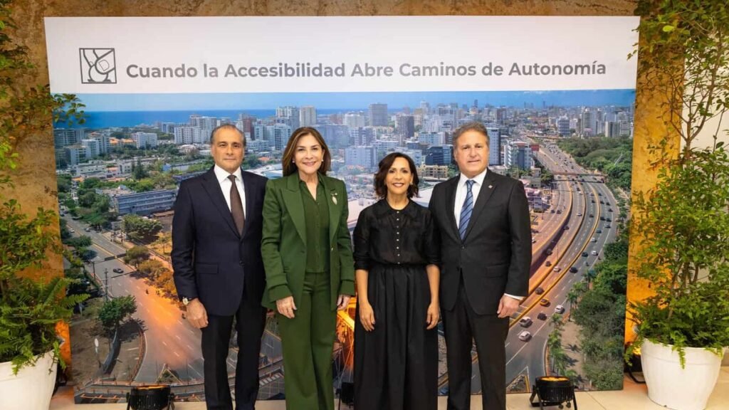 Apap y la ADN extienden a 65 las intersecciones accesibles en el Gran Santo Domingo