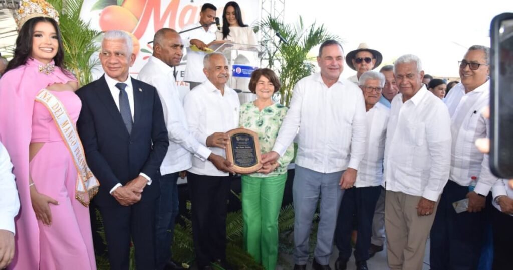 Expo Mango 2026 reconoce a Osmar Benítez y pone el foco en resultados para el agro