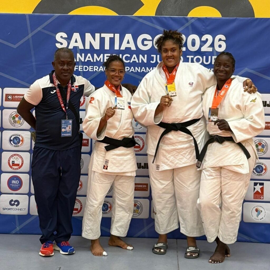 El judo femenino dominicano suma tres medallas en Chile y mantiene la lupa sobre Santo Domingo 2026