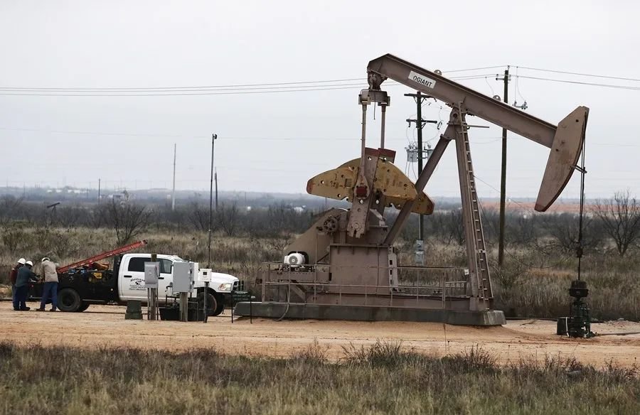 El WTI retrocede en medio de la tensión en Ormuz y las dudas sobre un acuerdo con Irán