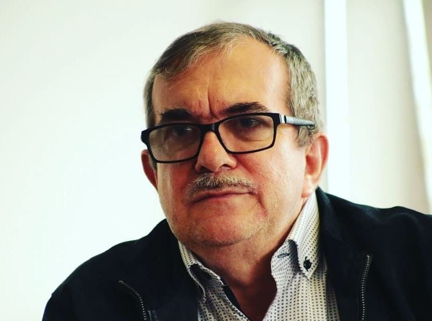 Timochenko respalda a Cepeda y lanza duras críticas a la gestión de Petro