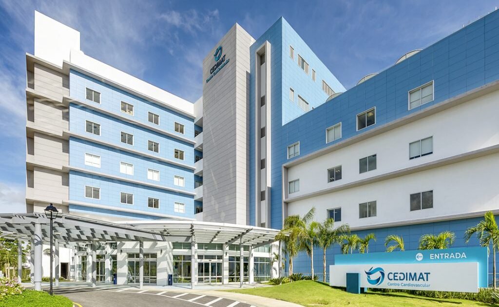 CEDIMAT registra en RD el primer implante de válvula aórtica Allegra con técnica Valve-in-Valve