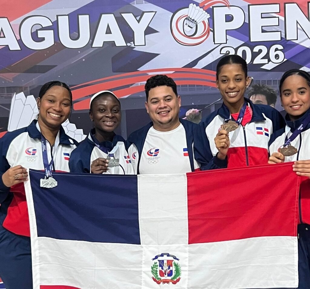 RD suma plata y bronce en el Paraguay Open y vuelve a exigir respaldo sostenido al bádminton