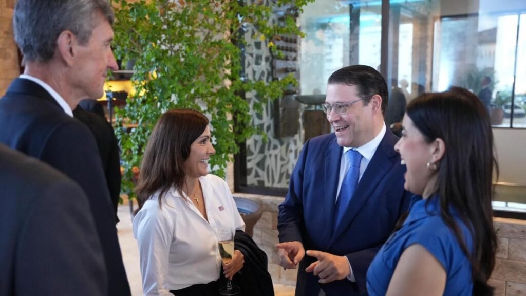MICM expone a embajadores la agenda de inversión del país y reafirma su apuesta por la cooperación