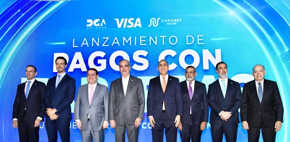 Aduanas activa el pago con tarjetas y somete a prueba su promesa de modernización