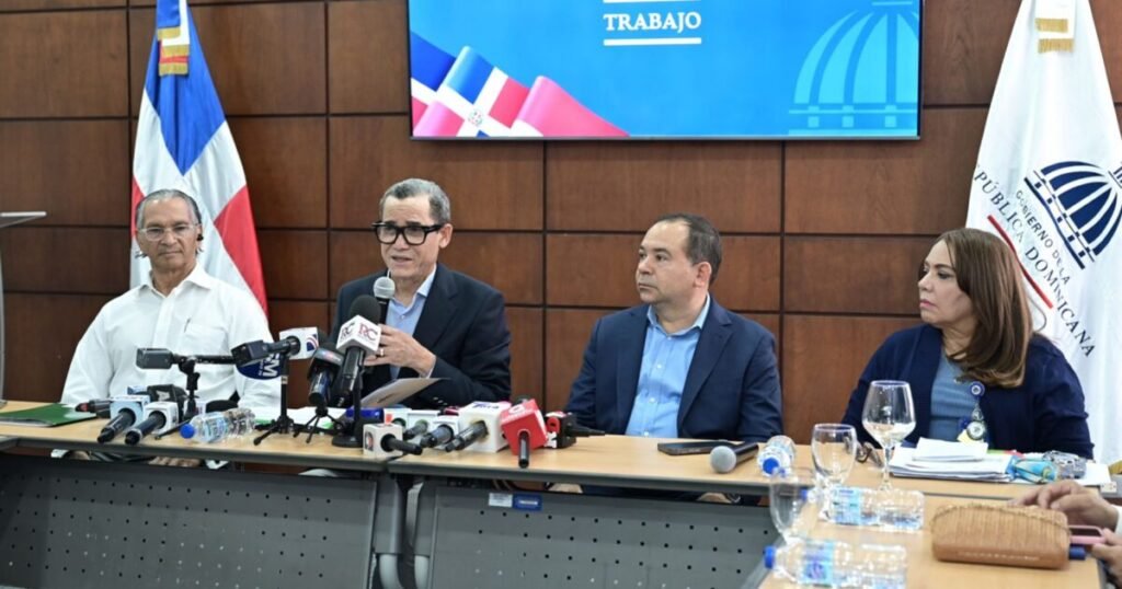 Trabajo impone a las empresas un nuevo esquema de respuesta médica y botiquines en seis meses