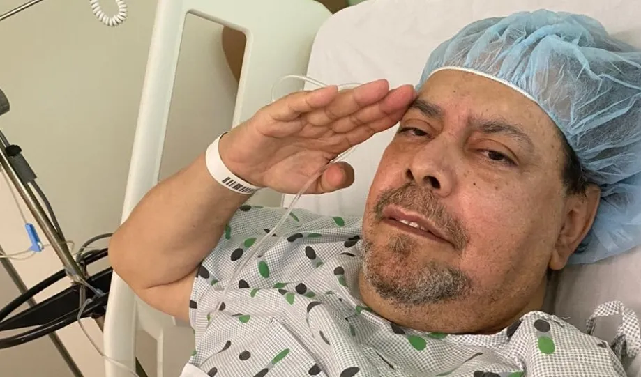 Fernando Villalona responde al tratamiento y continúa en observación médica