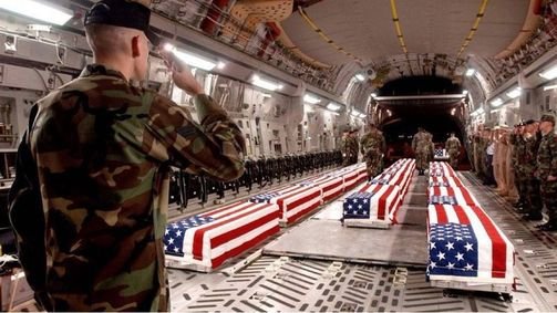 Balance de la guerra expone el costo real: 16 militares de EE. UU. muertos y más de 430 heridos